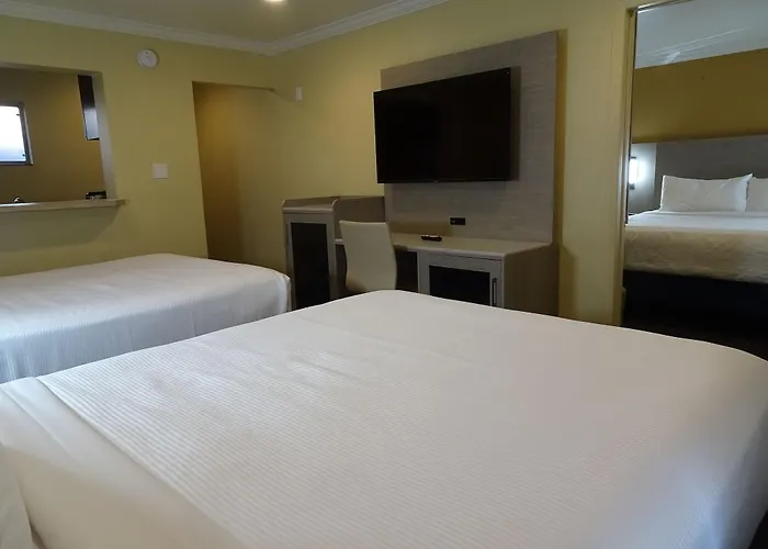 Aspen Flagstaff/ Grand Canyon Innsuites Hotel